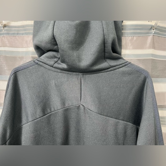 Adidas NC State Wolfpack Gray Pullover Hoodie - Picture 3 of 11